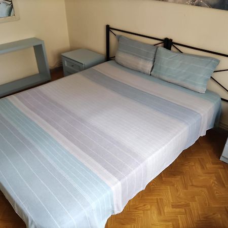 Practical Apartment Close To The City Centre Tesalonika Bagian luar foto
