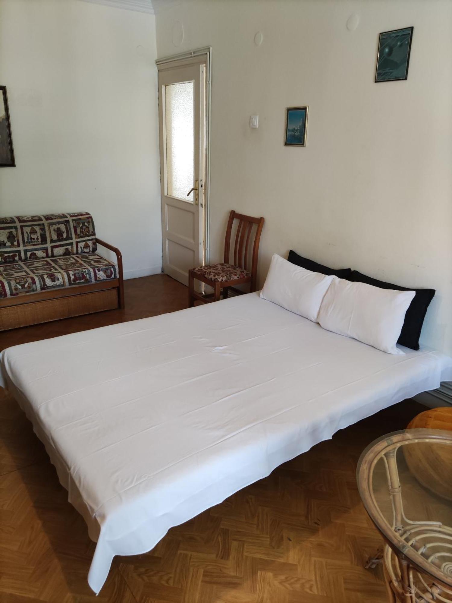 Practical Apartment Close To The City Centre Tesalonika Bagian luar foto